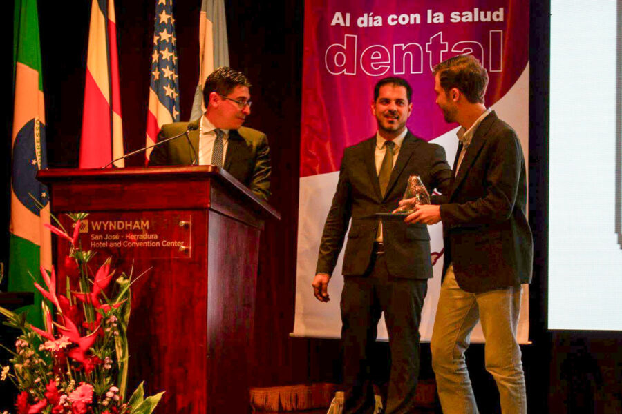 Dr. Roberto Gerber recibe el Premio Nacional de Investigación 2018 del CCDCR