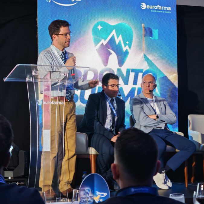 Dr. Roberto Gerber participa como conferencista en Odonto Summit Costa Rica 2026
